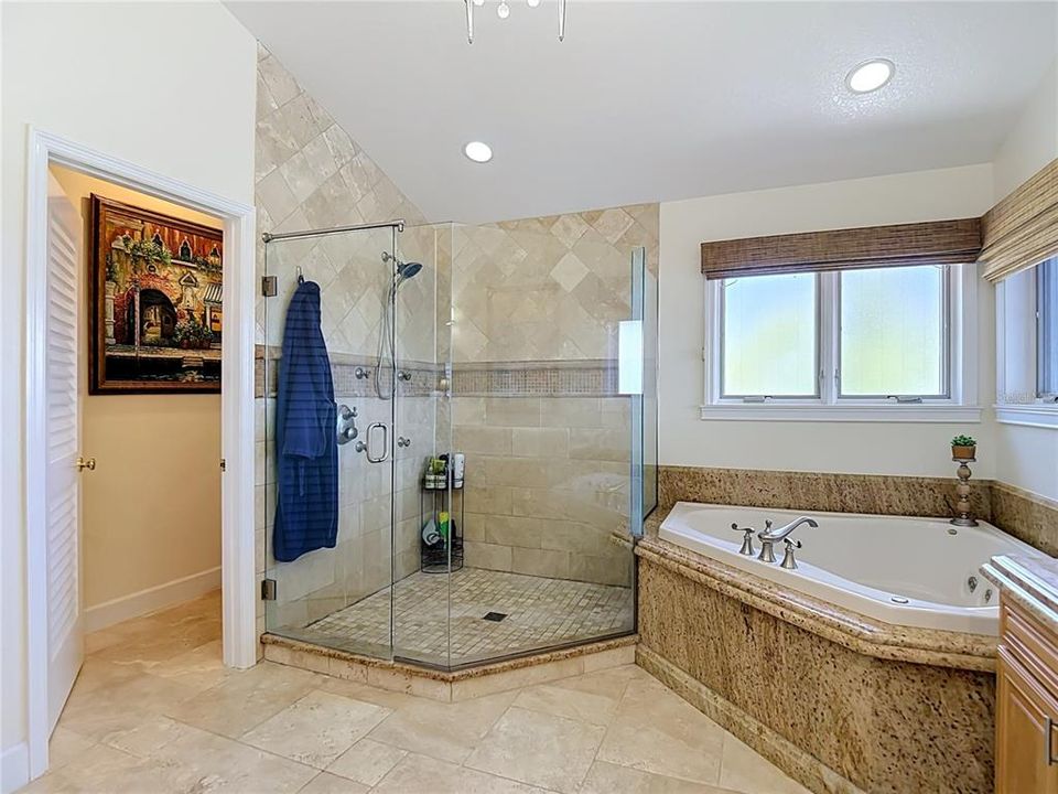For Sale: $1,495,000 (5 beds, 4 baths, 3756 Square Feet)