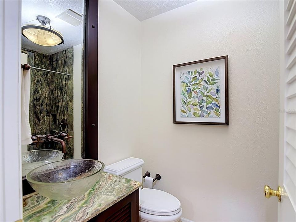 For Sale: $1,495,000 (5 beds, 4 baths, 3756 Square Feet)