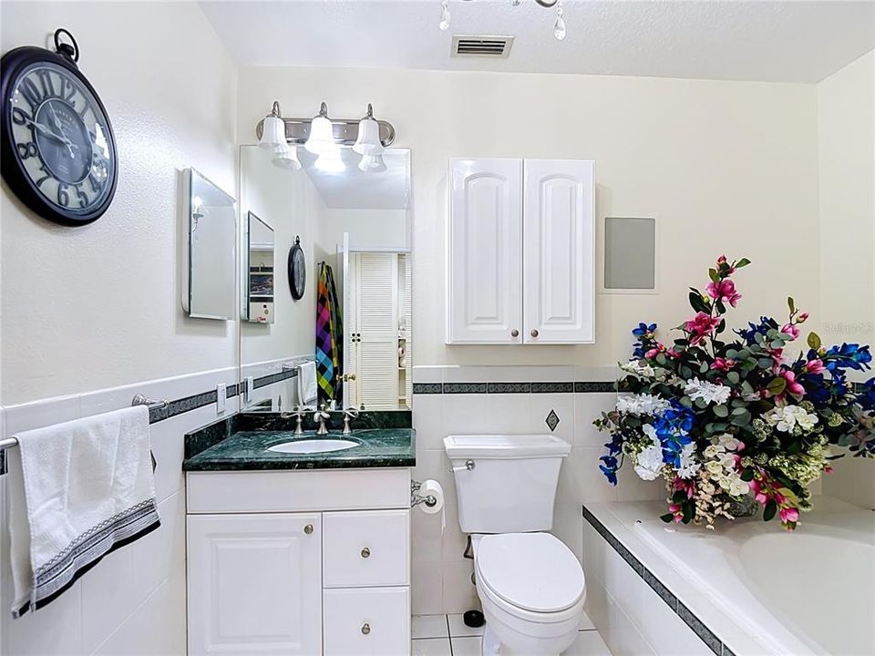 For Sale: $1,495,000 (5 beds, 4 baths, 3756 Square Feet)
