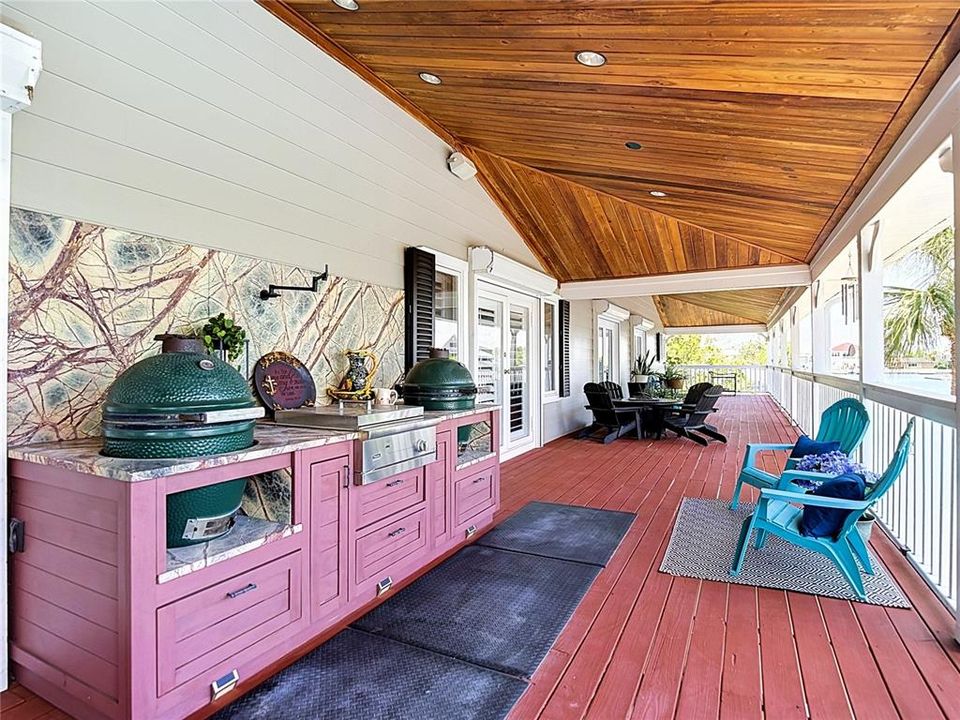 For Sale: $1,495,000 (5 beds, 4 baths, 3756 Square Feet)