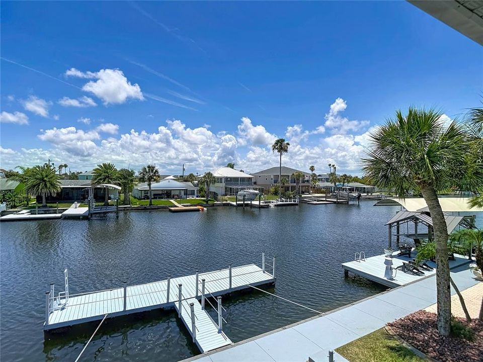 For Sale: $1,495,000 (5 beds, 4 baths, 3756 Square Feet)