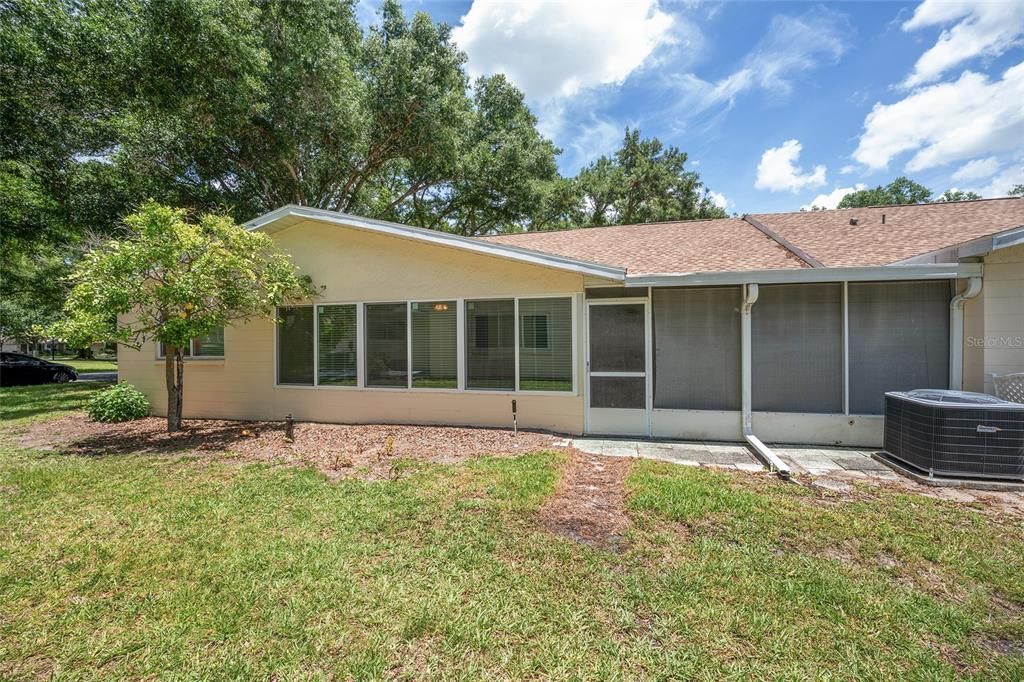 For Sale: $209,900 (2 beds, 2 baths, 1856 Square Feet)