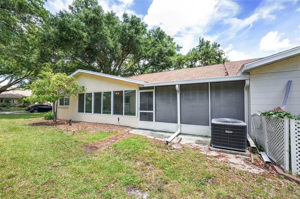 For Sale: $209,900 (2 beds, 2 baths, 1856 Square Feet)