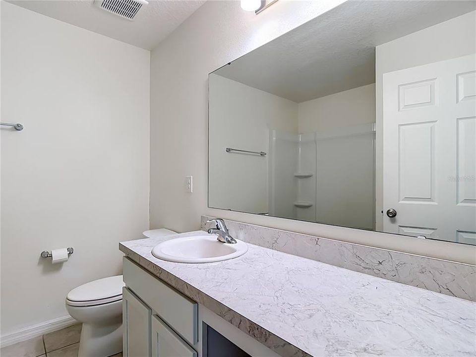 For Sale: $355,000 (4 beds, 2 baths, 1978 Square Feet)