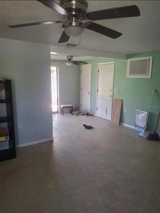 En Venta: $164,500 (2 camas, 1 baños, 888 Pies cuadrados)
