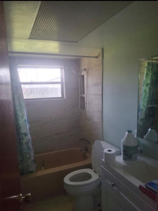 En Venta: $164,500 (2 camas, 1 baños, 888 Pies cuadrados)