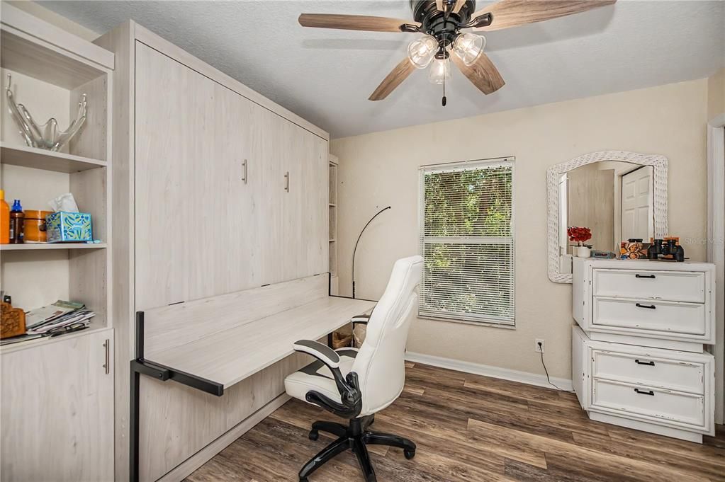 For Sale: $425,000 (3 beds, 2 baths, 1605 Square Feet)