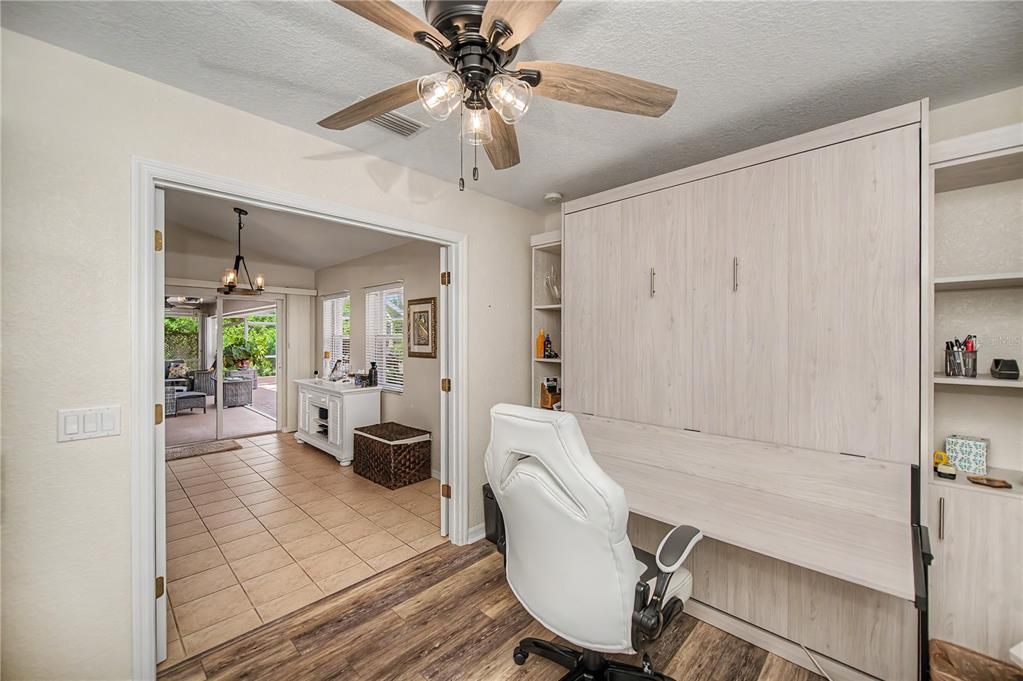 For Sale: $425,000 (3 beds, 2 baths, 1605 Square Feet)
