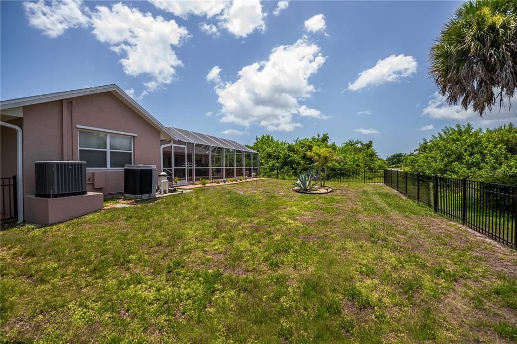 For Sale: $425,000 (3 beds, 2 baths, 1605 Square Feet)