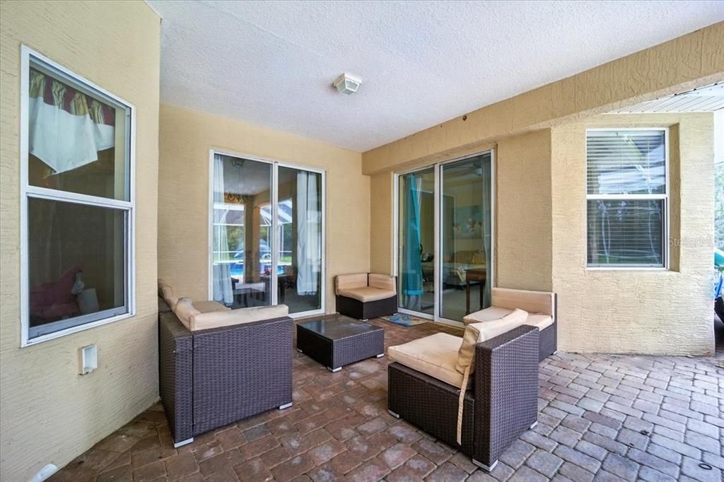 For Sale: $629,900 (5 beds, 3 baths, 3371 Square Feet)