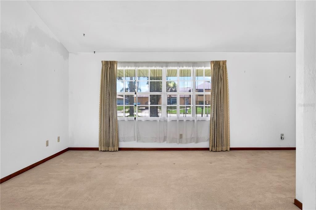 На продажу: $315,000 (3 спален, 2 ванн, 1528 Квадратных фут)