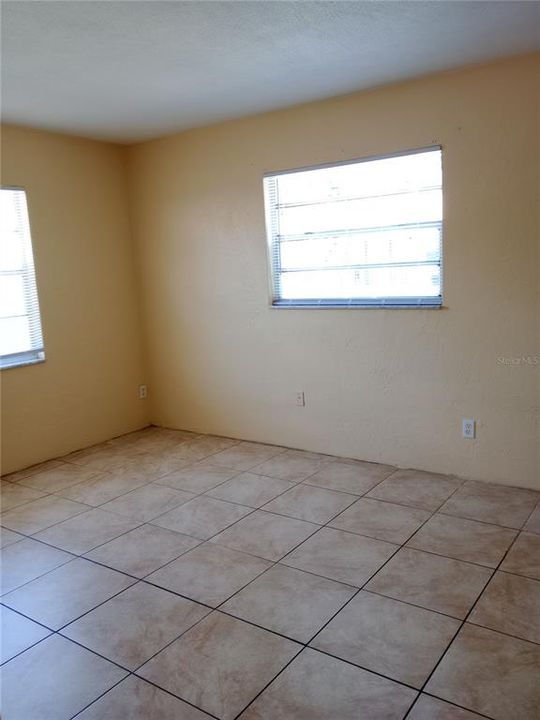En Renta: $900 (1 camas, 1 baños, 625 Pies cuadrados)
