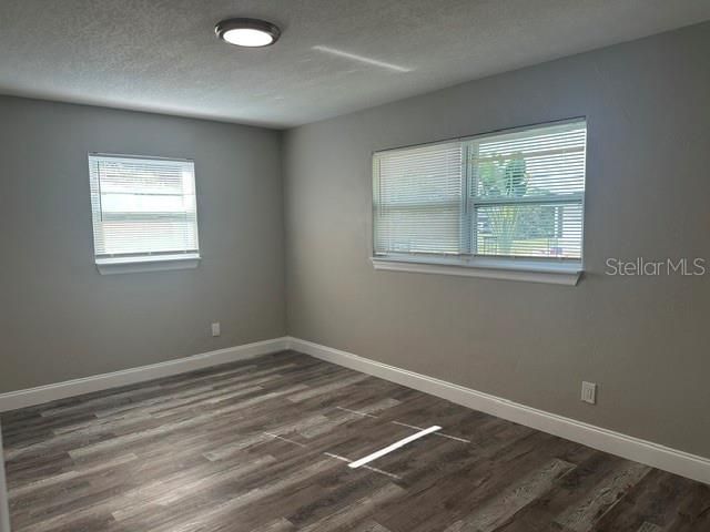 For Rent: $2,795 (3 beds, 2 baths, 1320 Square Feet)