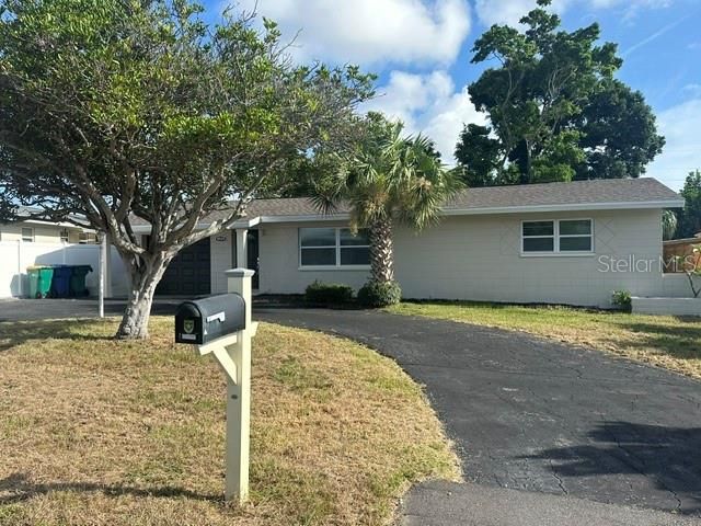 For Rent: $2,795 (3 beds, 2 baths, 1320 Square Feet)