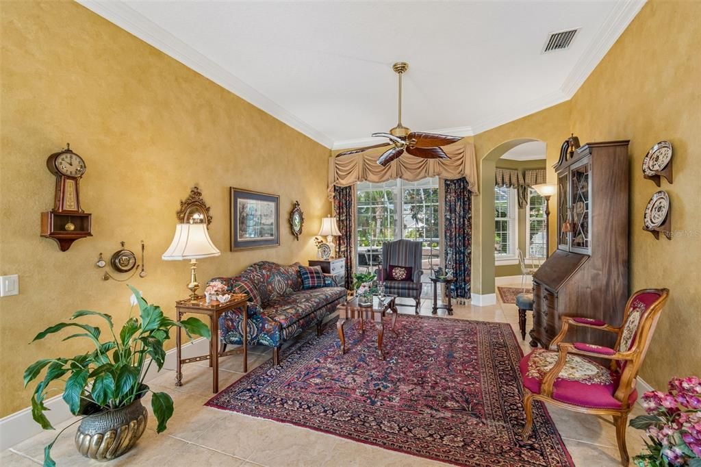 For Sale: $569,500 (4 beds, 2 baths, 2588 Square Feet)
