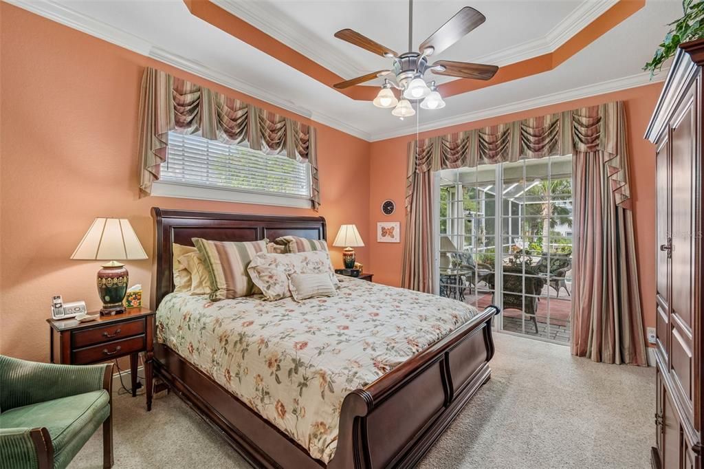 For Sale: $569,500 (4 beds, 2 baths, 2588 Square Feet)