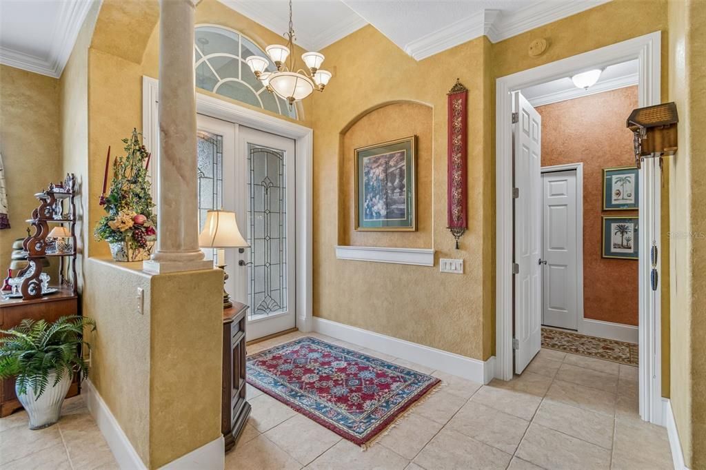 For Sale: $569,500 (4 beds, 2 baths, 2588 Square Feet)