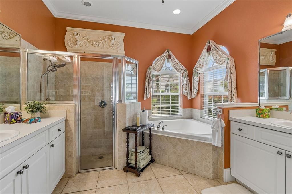 For Sale: $569,500 (4 beds, 2 baths, 2588 Square Feet)