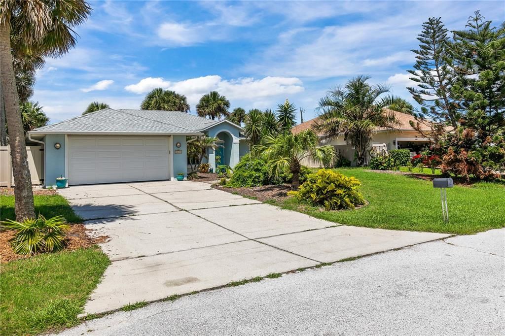 En Venta: $649,900 (3 camas, 2 baños, 1698 Pies cuadrados)