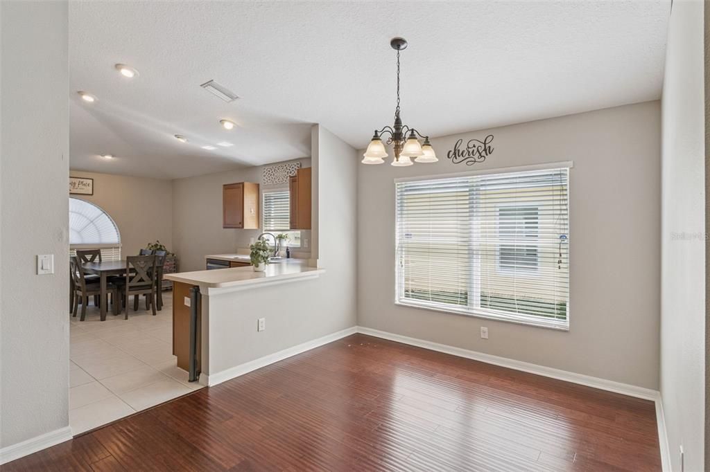 For Sale: $320,000 (3 beds, 2 baths, 1620 Square Feet)