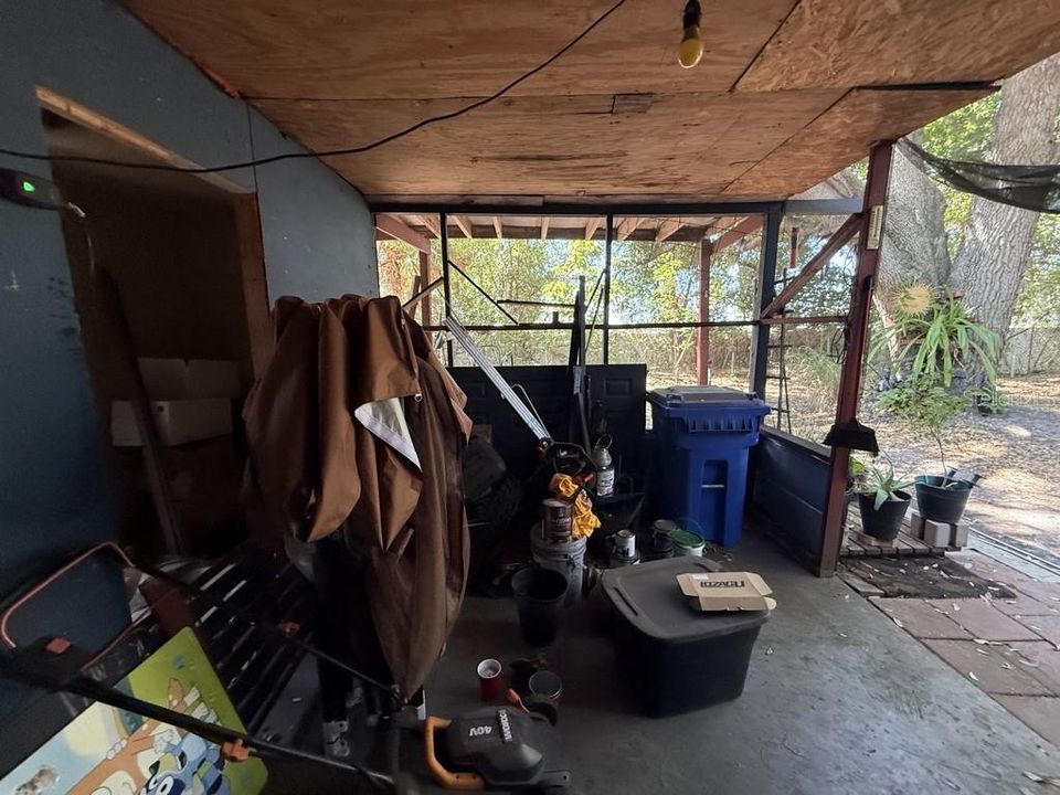 For Sale: $249,900 (3 beds, 1 baths, 1236 Square Feet)