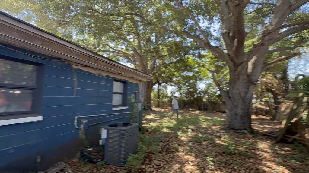 For Sale: $249,900 (3 beds, 1 baths, 1236 Square Feet)