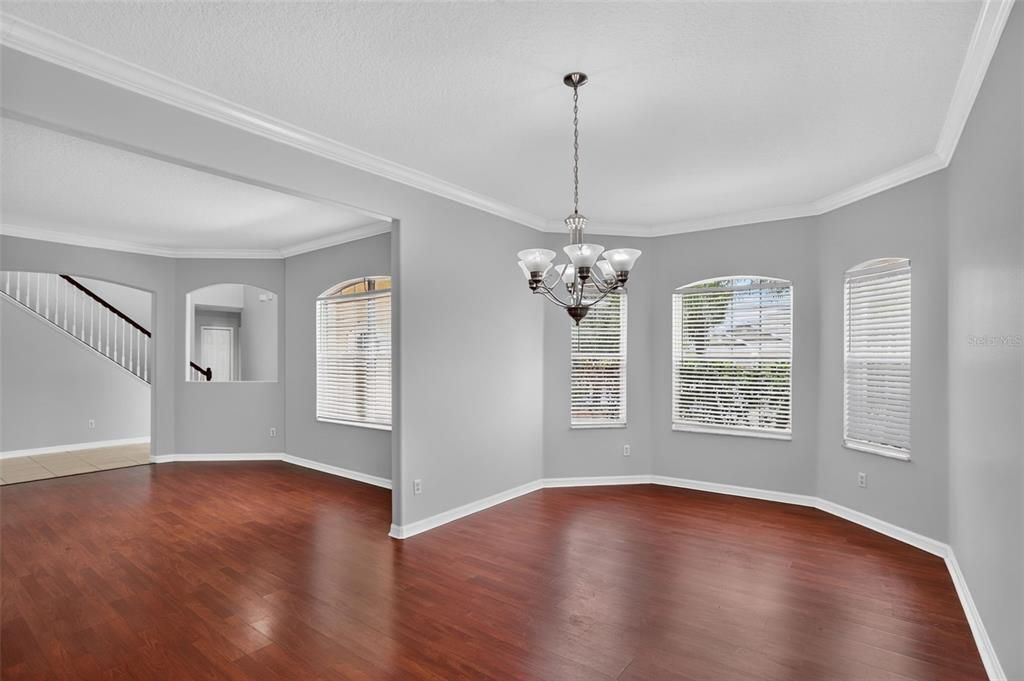For Sale: $599,900 (5 beds, 4 baths, 4014 Square Feet)