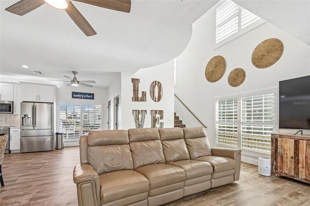 For Sale: $1,449,000 (4 beds, 2 baths, 2111 Square Feet)