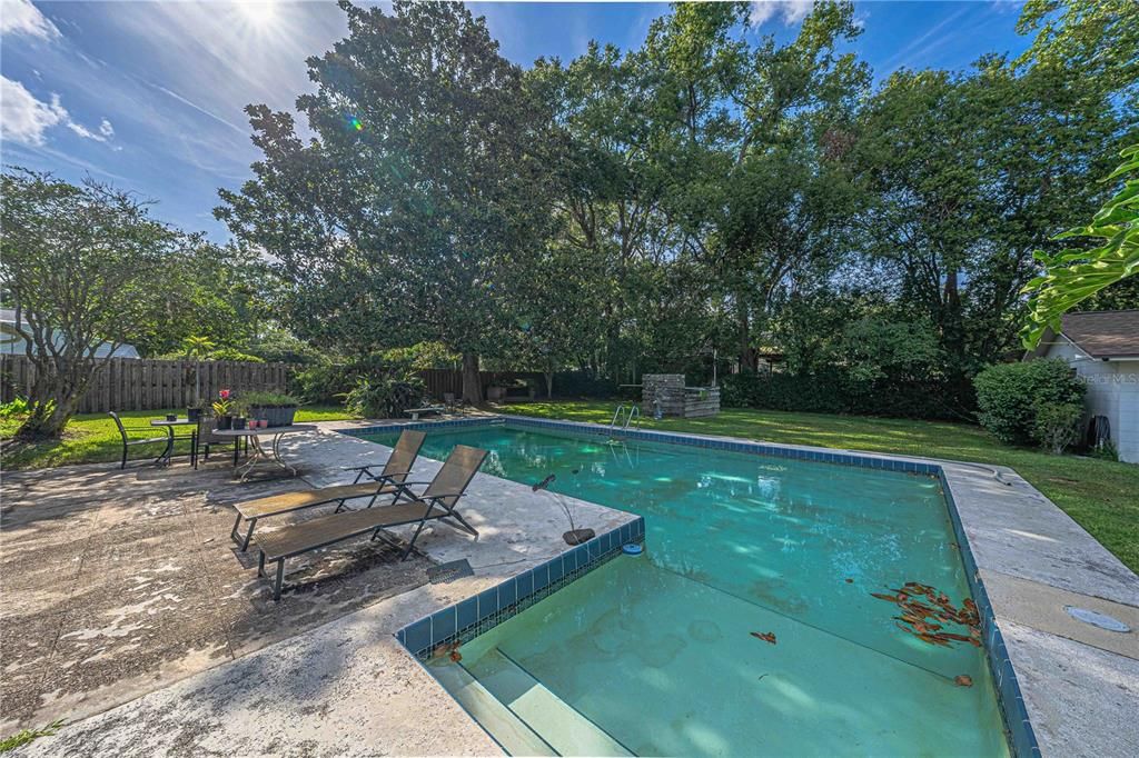 For Sale: $625,000 (3 beds, 2 baths, 2914 Square Feet)