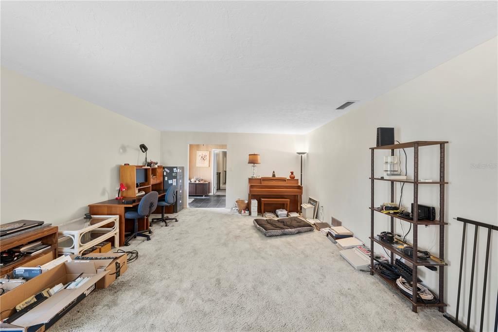 For Sale: $625,000 (3 beds, 2 baths, 2914 Square Feet)