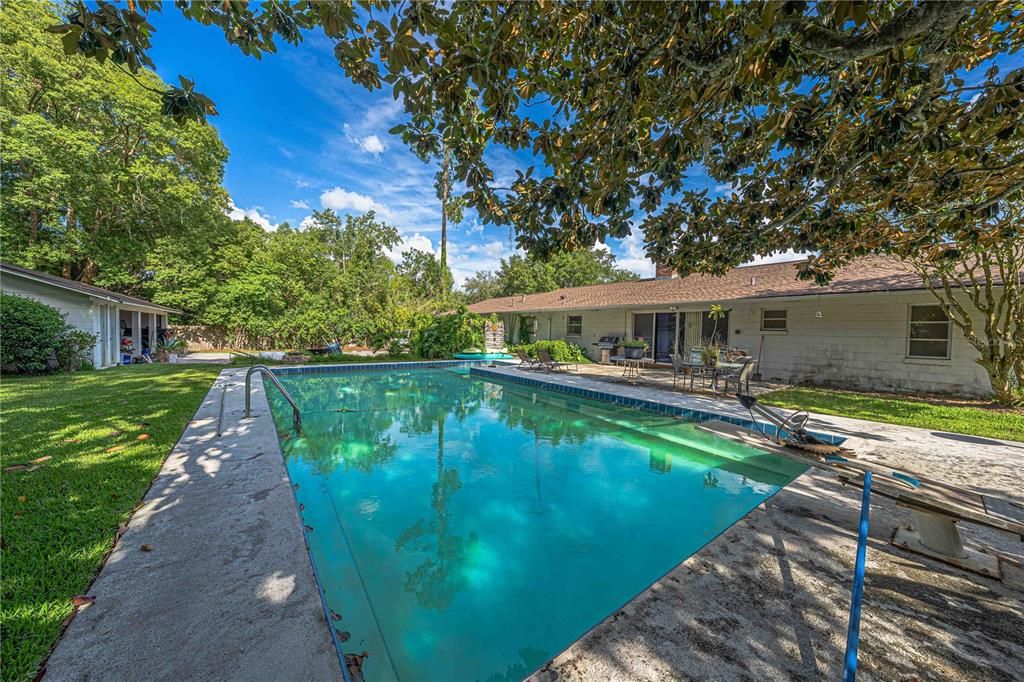 For Sale: $625,000 (3 beds, 2 baths, 2914 Square Feet)