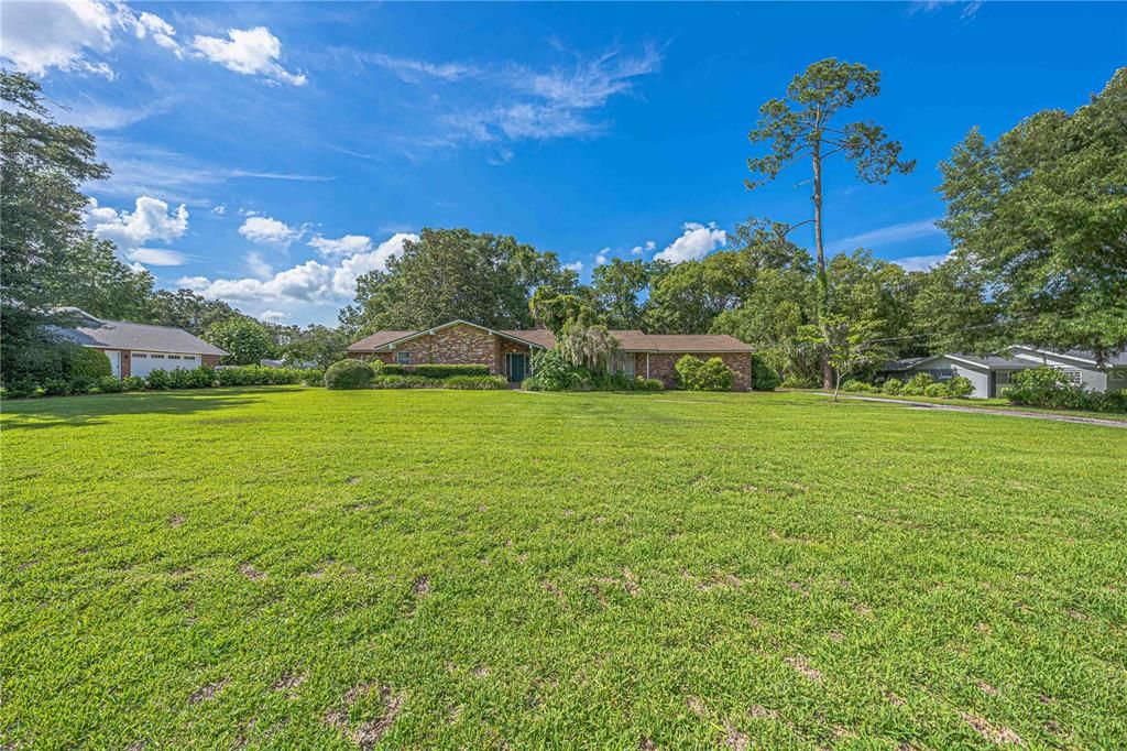 For Sale: $625,000 (3 beds, 2 baths, 2914 Square Feet)
