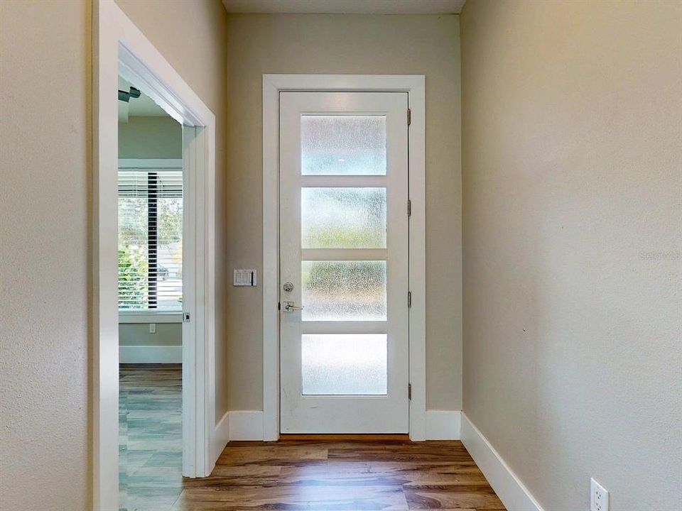 For Rent: $5,500 (4 beds, 2 baths, 2804 Square Feet)