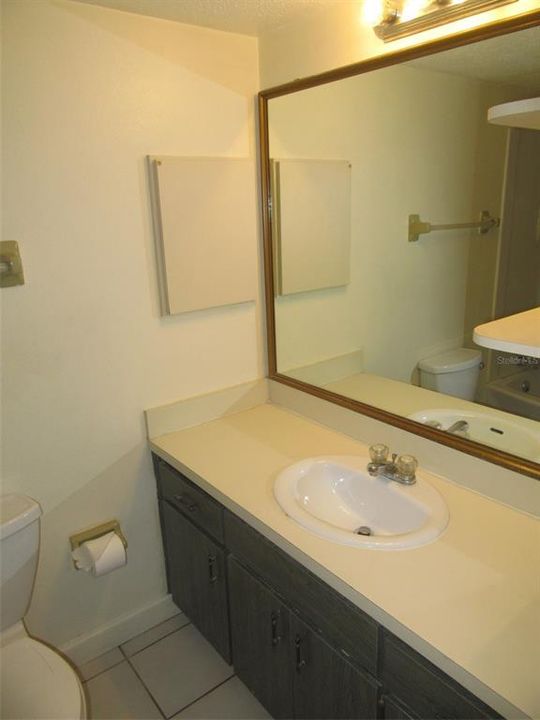 For Rent: $1,750 (3 beds, 2 baths, 1120 Square Feet)