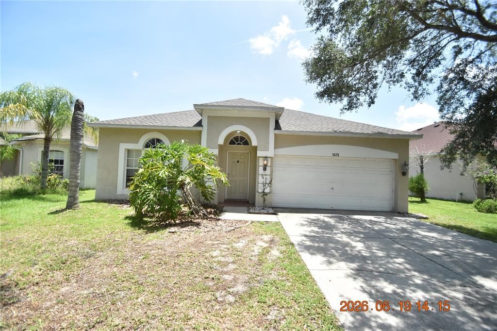 For Rent: $2,050 (3 beds, 2 baths, 1510 Square Feet)