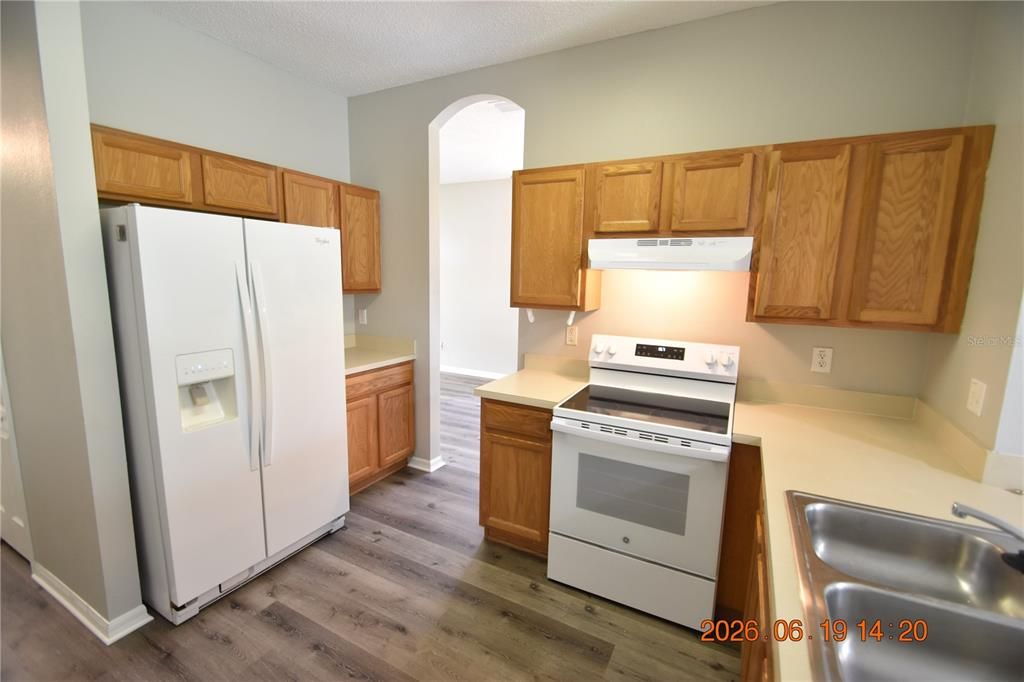 For Rent: $2,050 (3 beds, 2 baths, 1510 Square Feet)