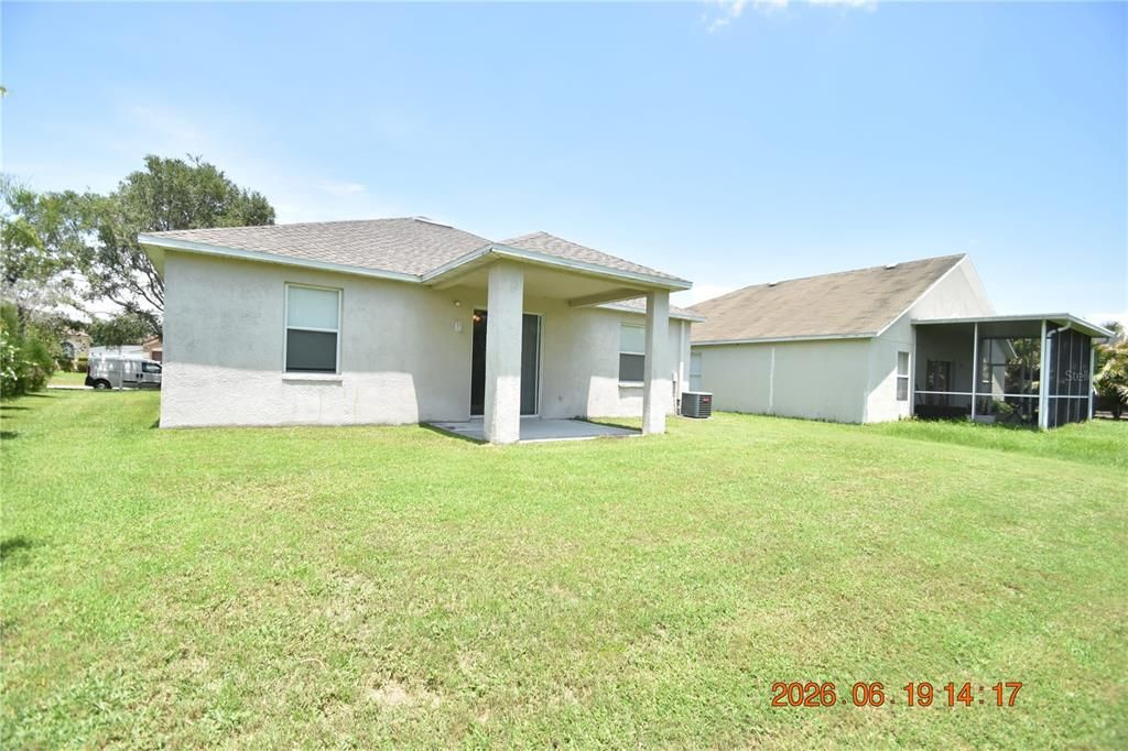 For Rent: $2,050 (3 beds, 2 baths, 1510 Square Feet)