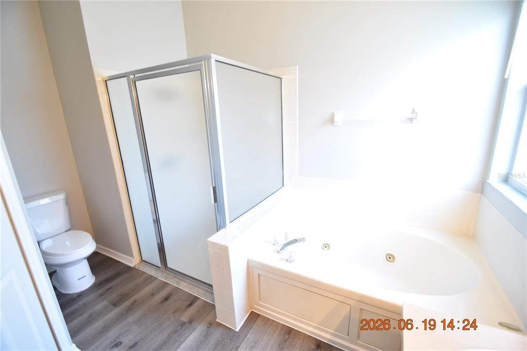 For Rent: $2,050 (3 beds, 2 baths, 1510 Square Feet)