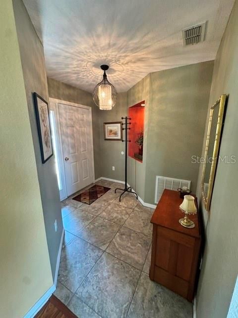 For Sale: $209,900 (2 beds, 2 baths, 1238 Square Feet)