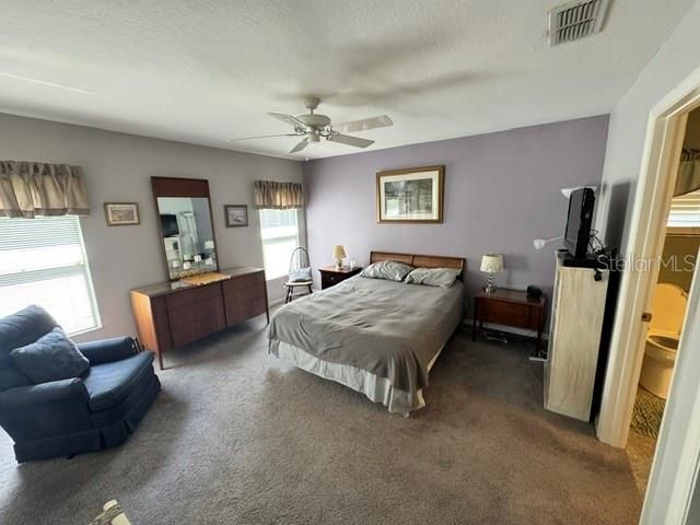 For Sale: $209,900 (2 beds, 2 baths, 1238 Square Feet)