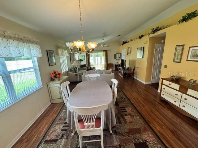 For Sale: $209,900 (2 beds, 2 baths, 1238 Square Feet)