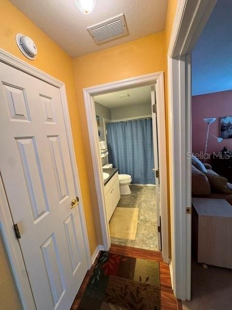 For Sale: $209,900 (2 beds, 2 baths, 1238 Square Feet)