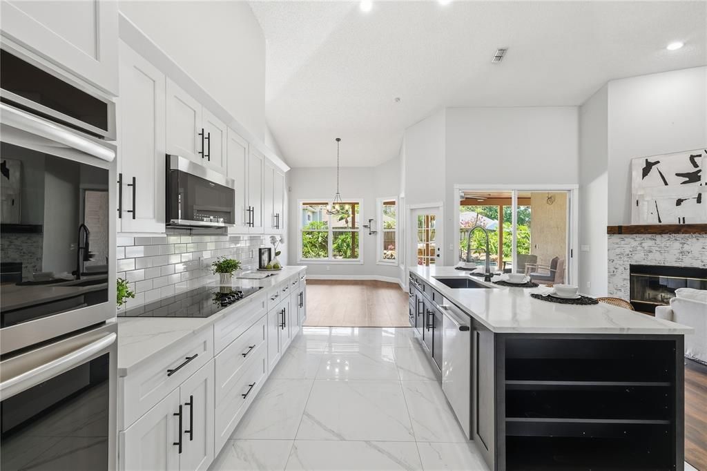 На продажу: $629,900 (4 спален, 3 ванн, 2497 Квадратных фут)