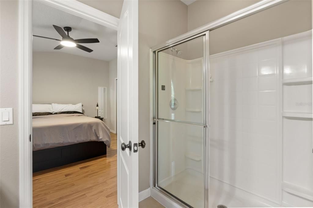 For Sale: $285,000 (3 beds, 2 baths, 1530 Square Feet)
