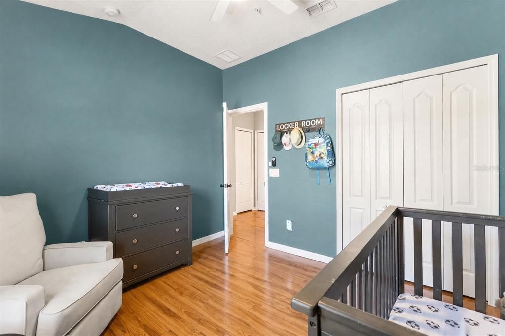 For Sale: $285,000 (3 beds, 2 baths, 1530 Square Feet)