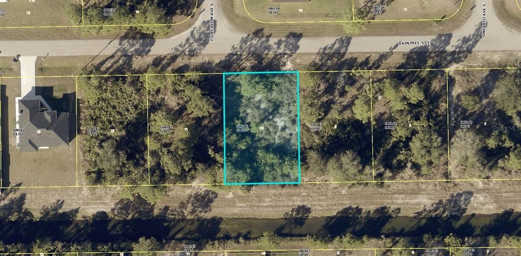 For Sale: $19,900 (0.24 acres)