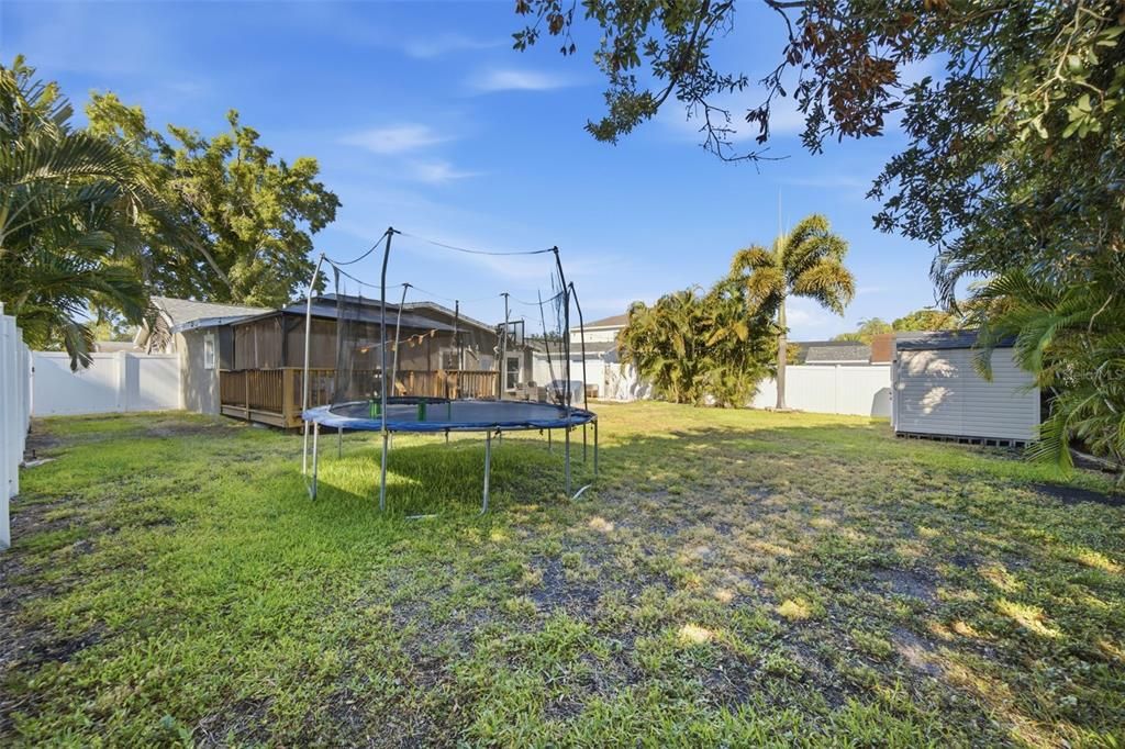 En Renta: $4,400 (3 camas, 2 baños, 1628 Pies cuadrados)