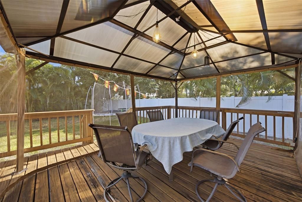 En Renta: $4,400 (3 camas, 2 baños, 1628 Pies cuadrados)