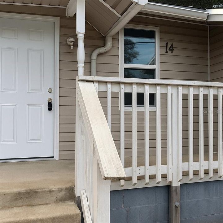 For Rent: $875 (1 beds, 1 baths, 375 Square Feet)