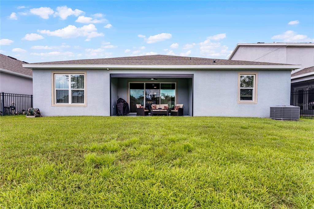 For Sale: $510,000 (4 beds, 2 baths, 2290 Square Feet)